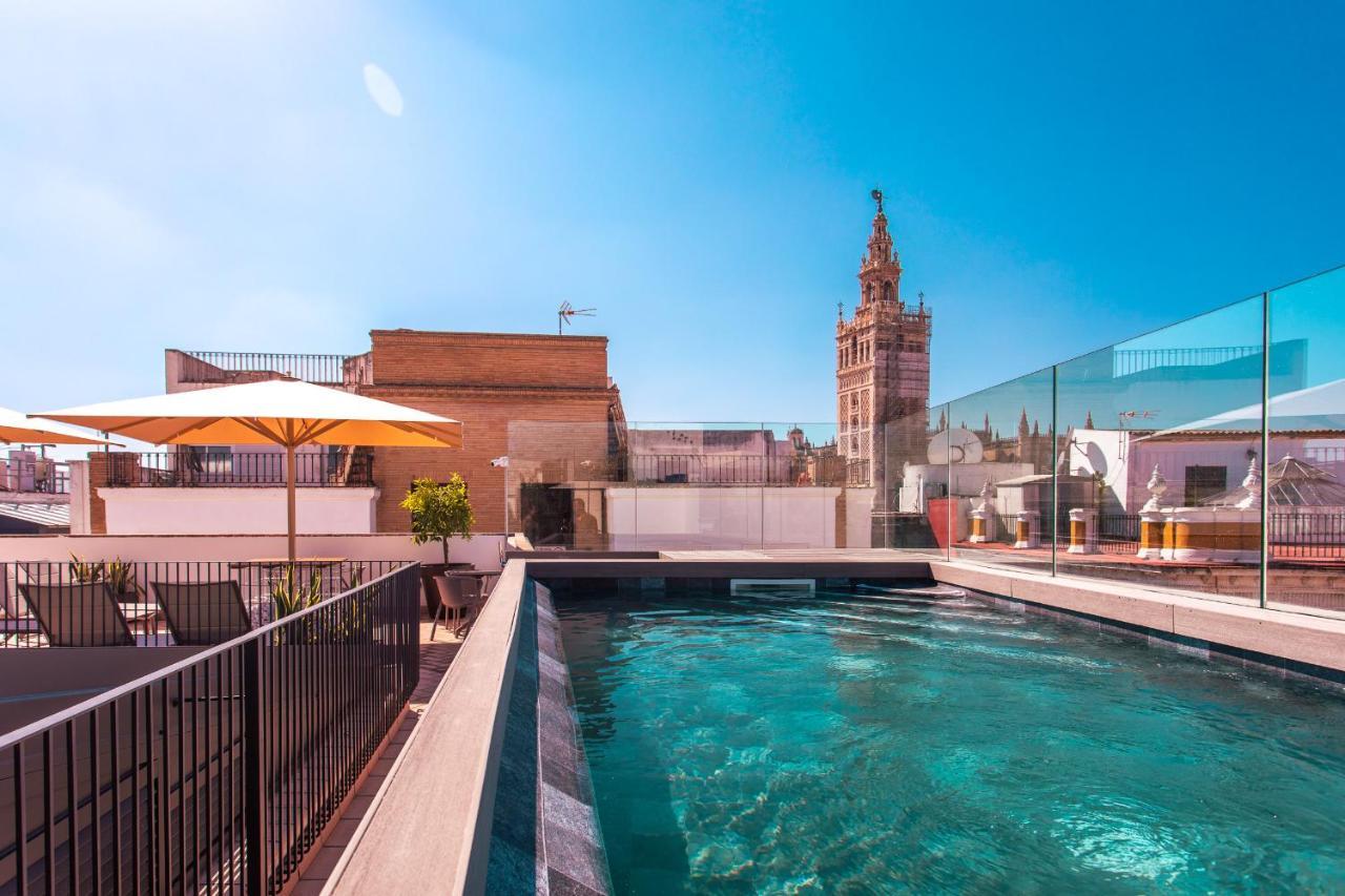 Casa Alhaja By Shiadu Hotel Seville Exterior photo